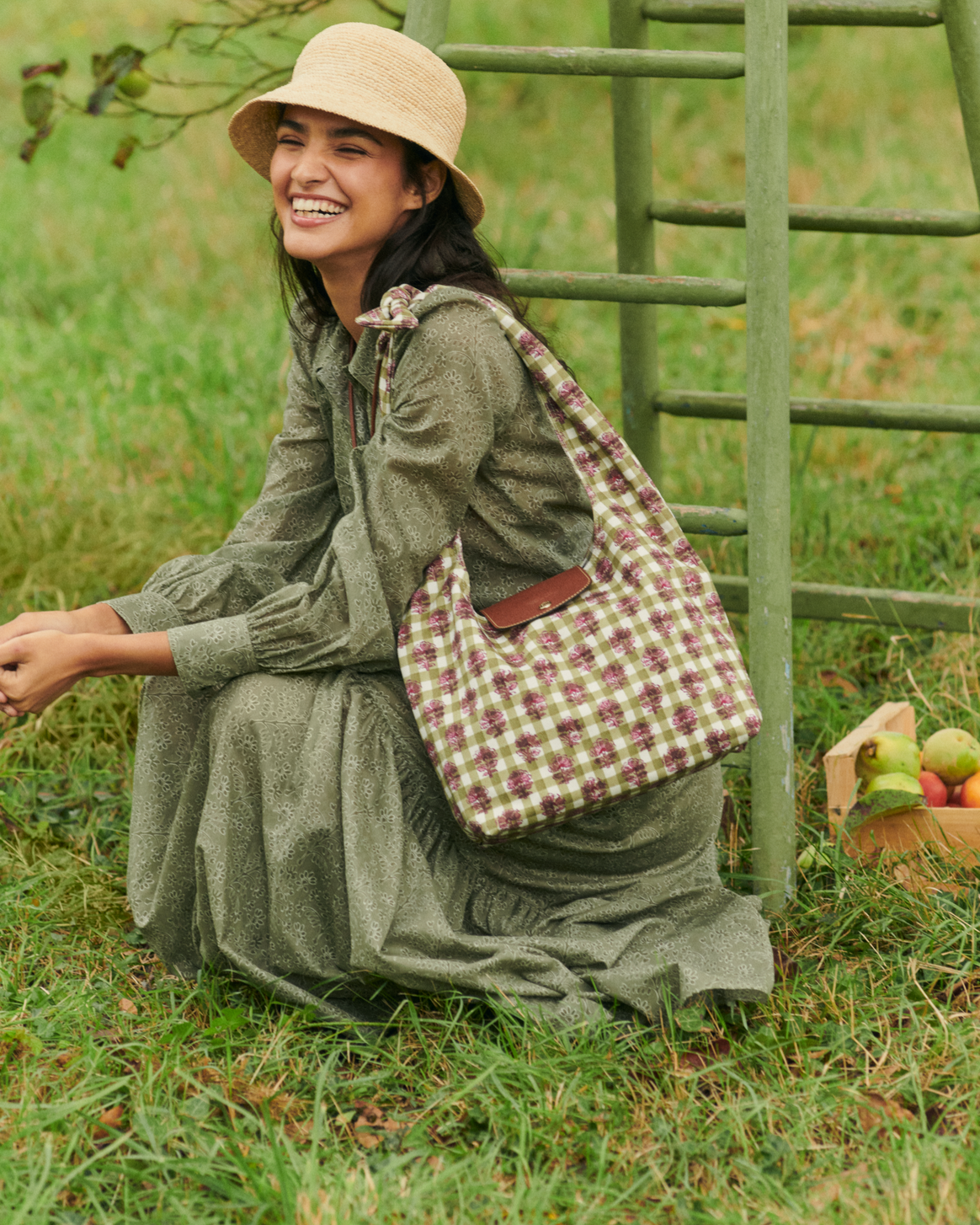 Credits: Longchamp