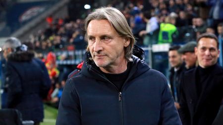 Davide-Nicola-coach-Cagliari