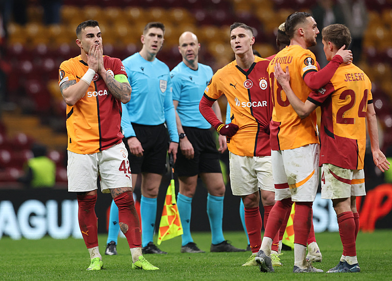 muhtemel-11ler-galatasaray-fenerbahce-maci-ne-zaman-saat-kacta-ve-hangi-kanalda-trendyol-super-lig-1740377952415.jpg