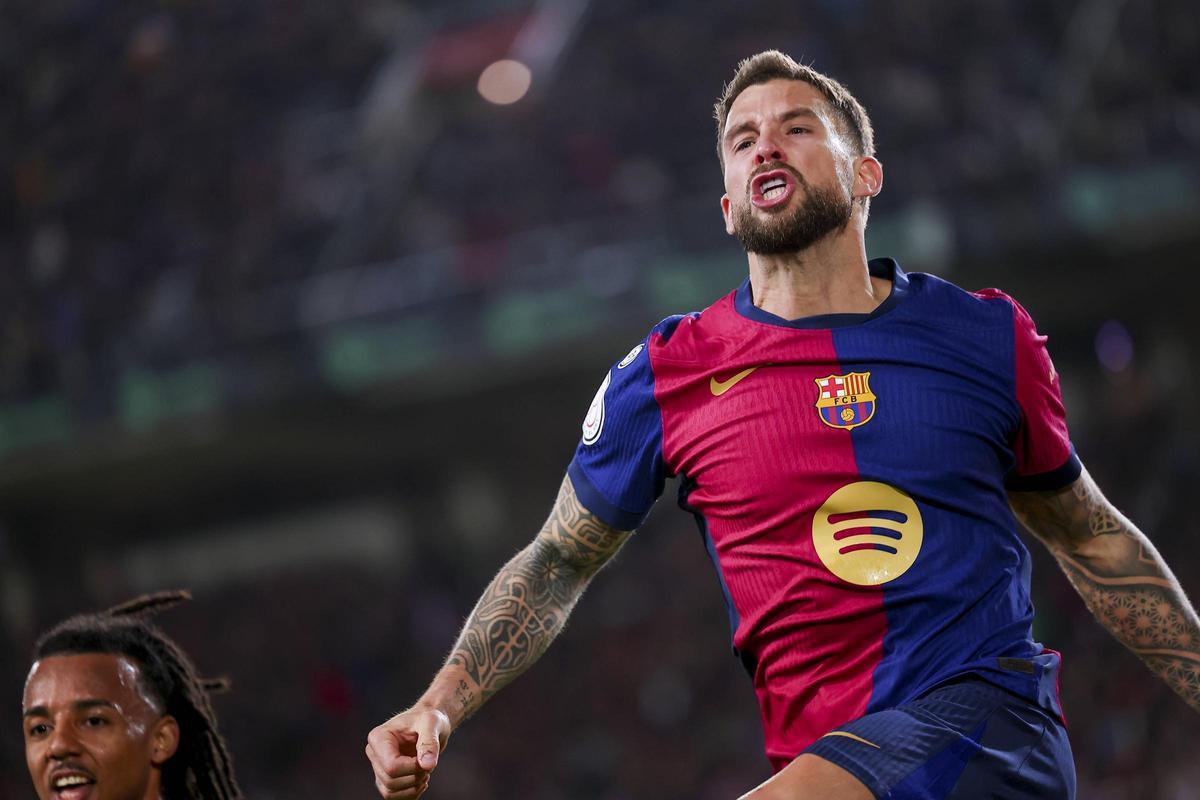 Iñigo Martínez en el partido de Copa frente al Atlético de Madrid