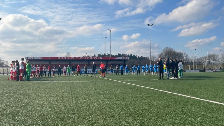 There was a clap for a minute to support the abused referee