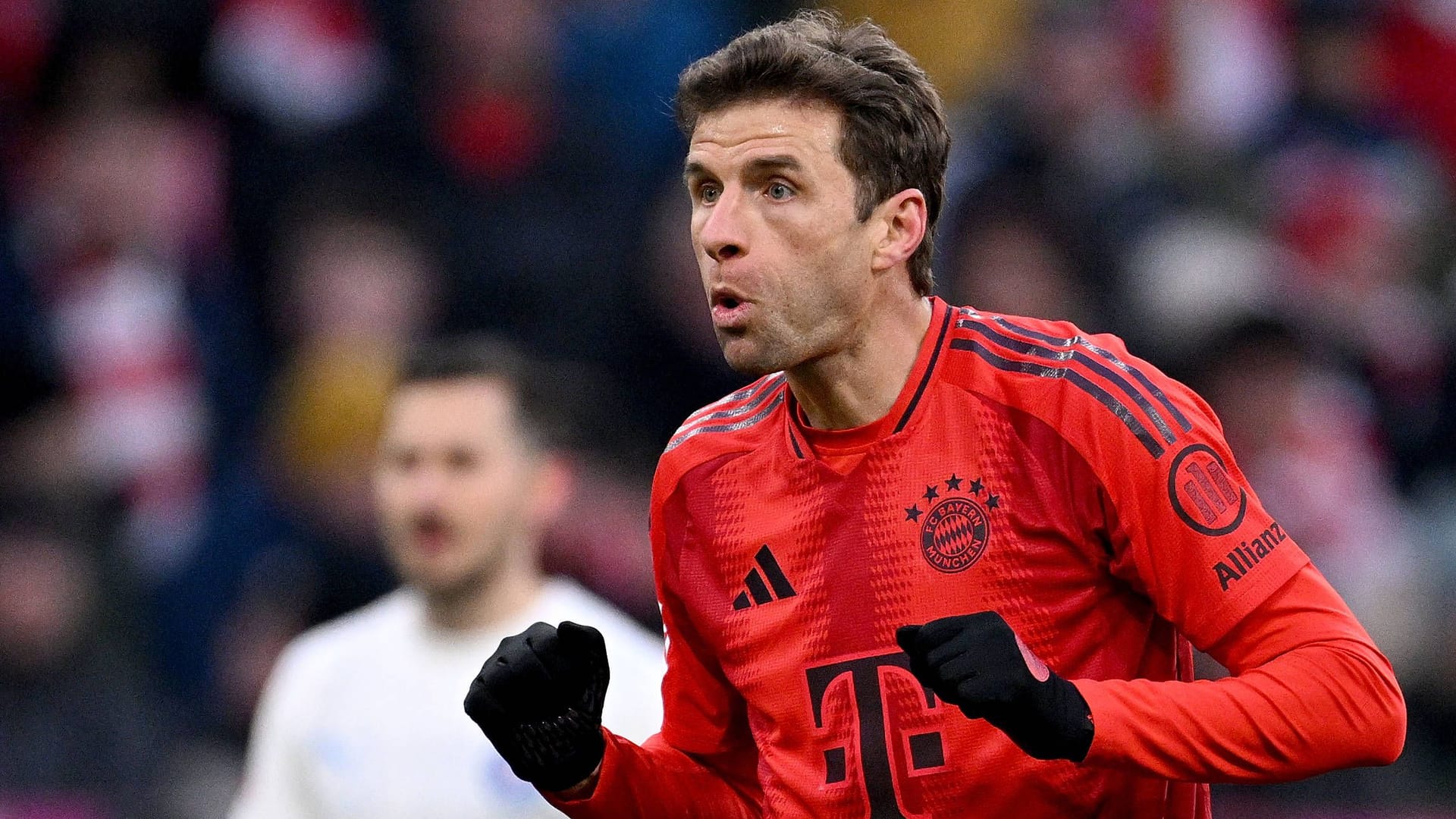 Thomas Müller: In the red jersey you can't see him in the Champions League.