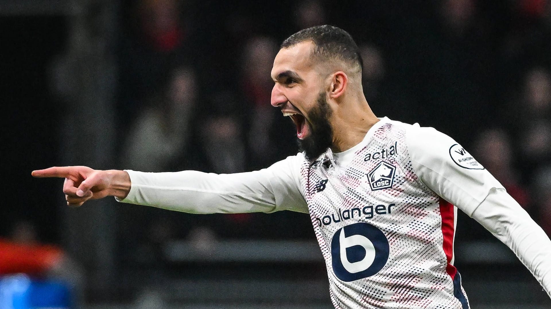 Nabil Bentaleb cheered: he returned to the square after a cardiac arrest.