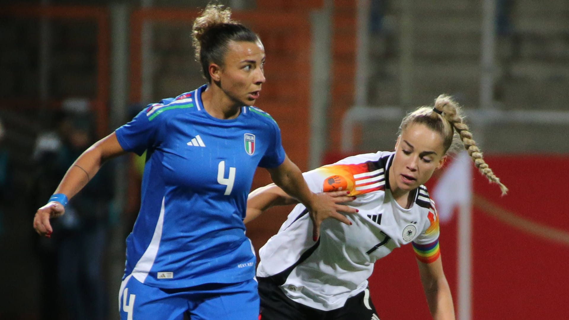 Arianna Caruso (left) and Giulia Gwinn: In the future, the two professionals will play together in Munich.
