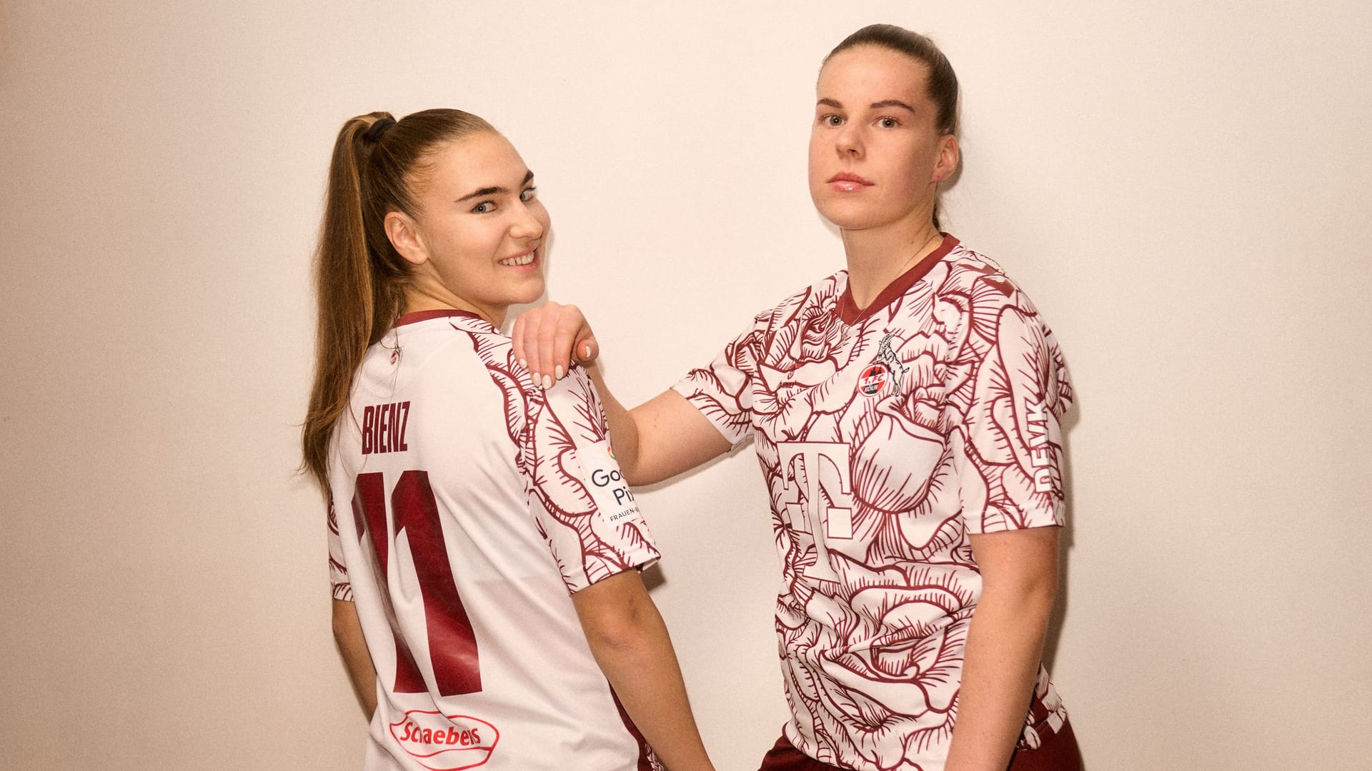 The special jersey of the FC women for the game against FC Bayern Munich.