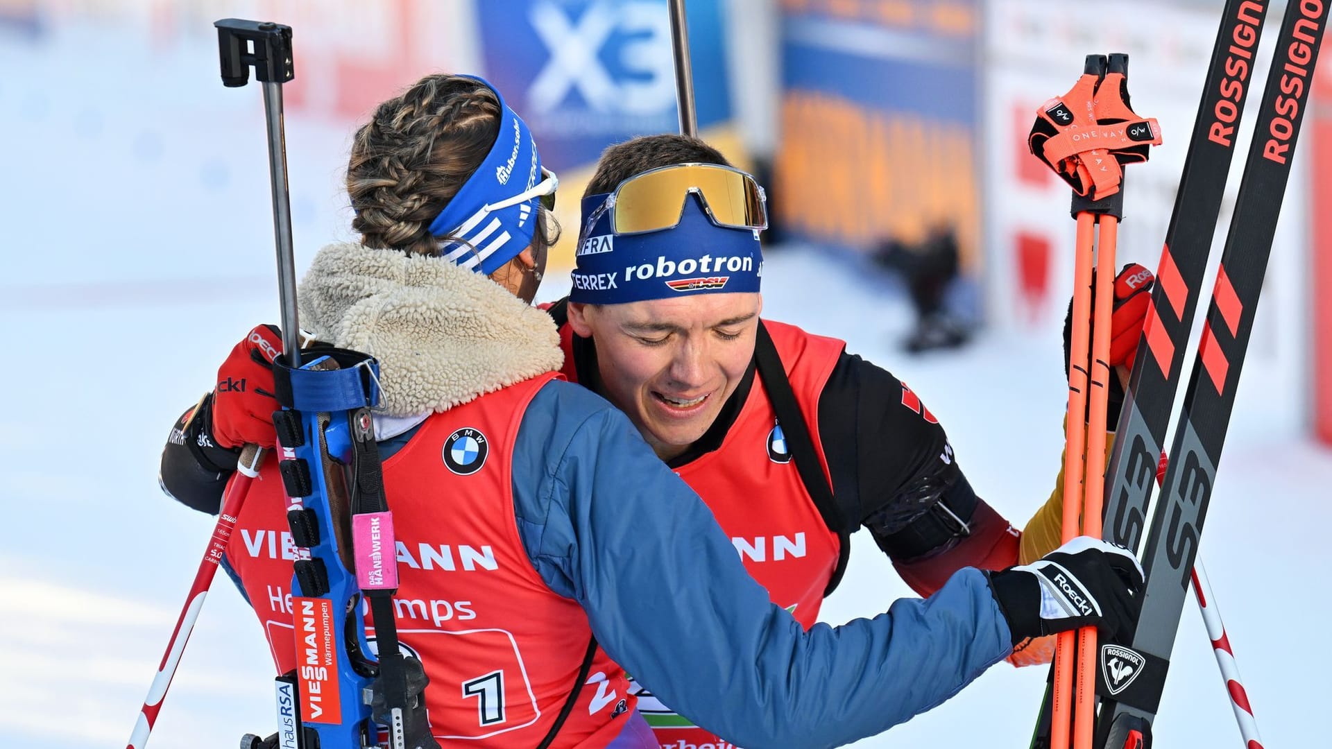 Happy at the finish: Franziska Preuss (left) and Justus Strelow were happy about their common medal.
