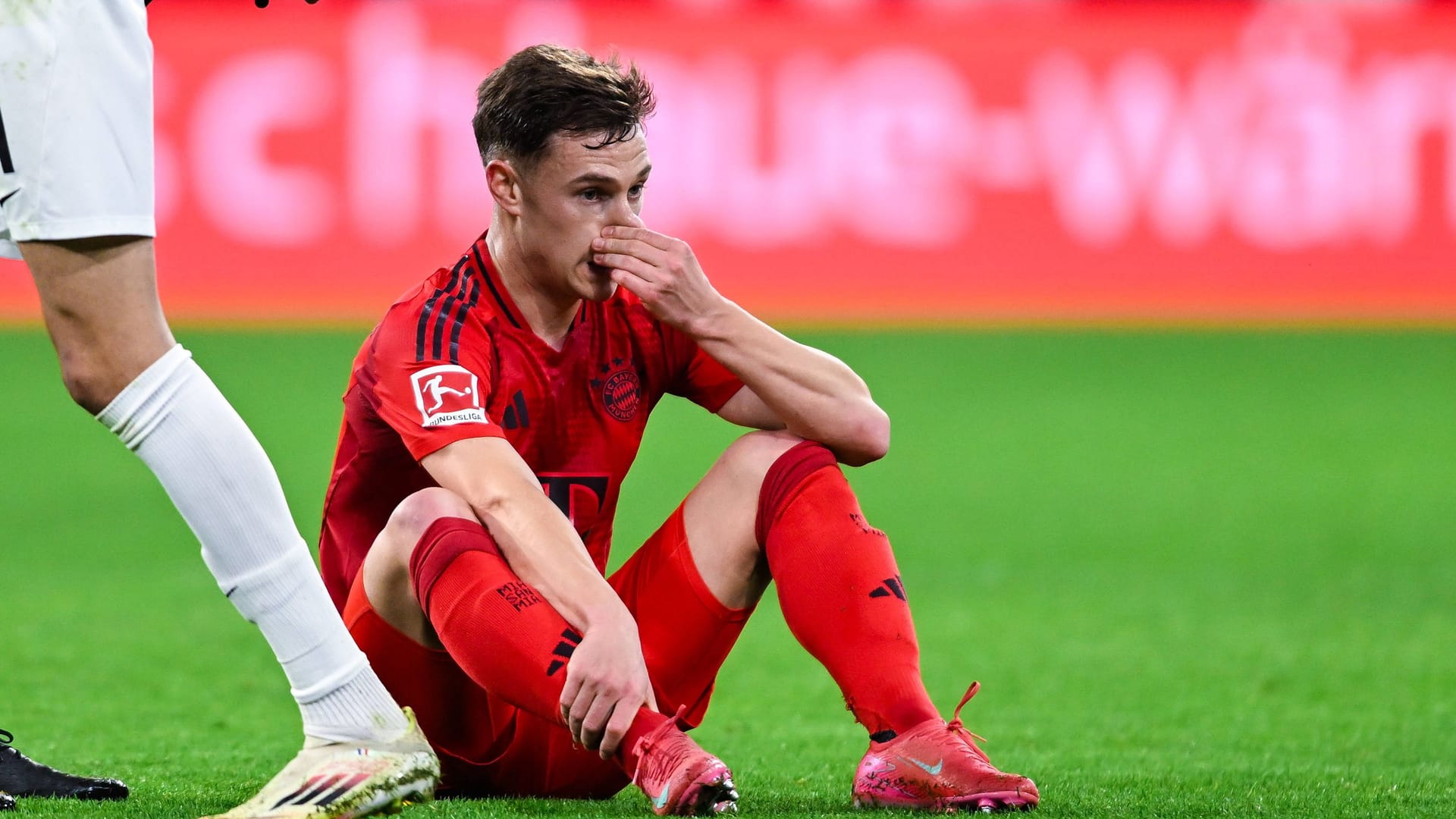 Joshua Kimmich (M.): The midfield actor has to shorten for the time being. Joshua Kimmich (M.): The midfield actor has to shorten for the time being.