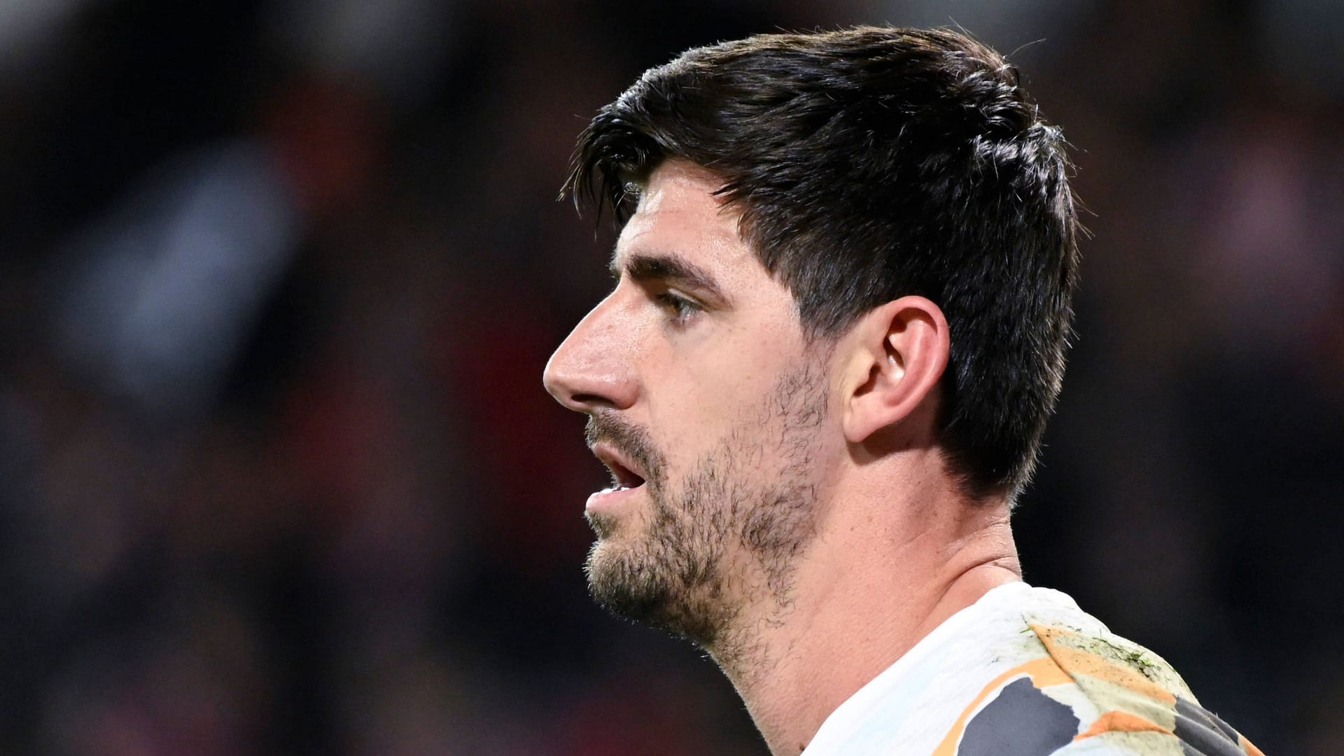 Thibaut Courtois: He has a bad relationship with Domenico Tedesco.