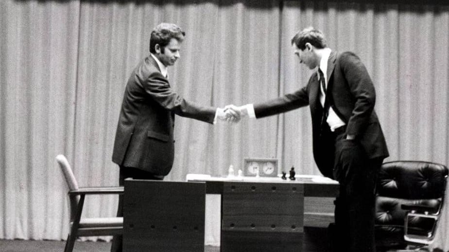 Boris Spasski (left) and Bobby Fischer: They met at the 1972 World Cup.