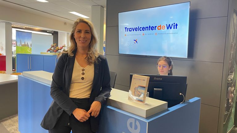 Michelle de Wit from TravelCenter de Wit (photo: René van Hoof).