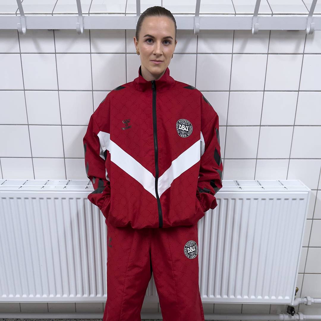 The reinterpretation of the team kit of the Danish women's national team