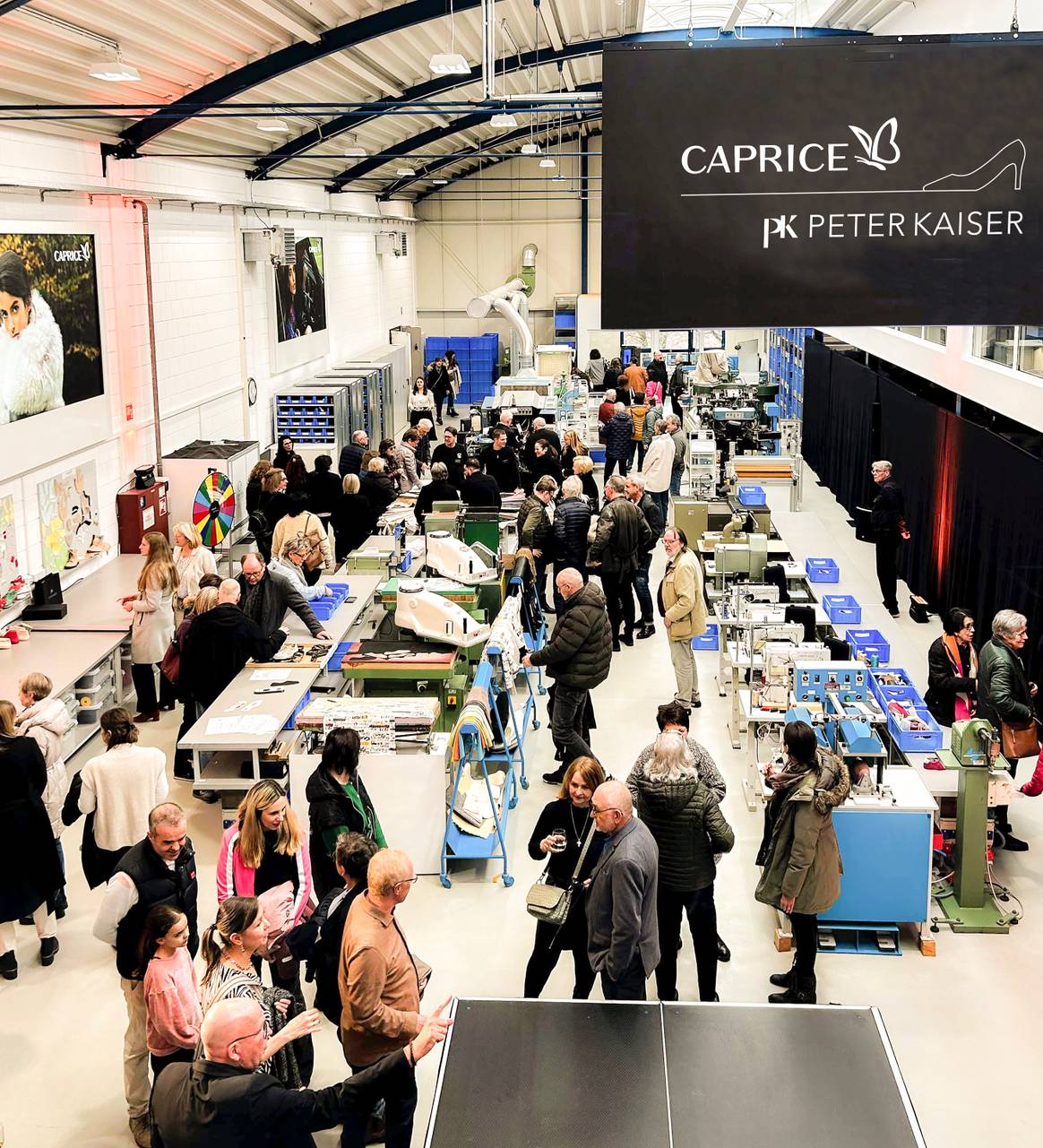 Insight into the production hall of the Caprice Schuhfabrik in Pirmasens.