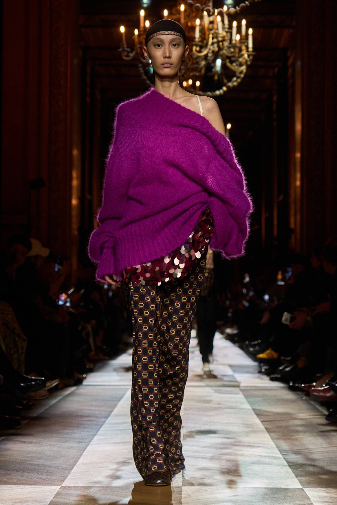 De Ballerina truien Tijden's Dries van notes FW25.