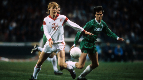 Marcus Feinbier in 1988 in the jersey of Bayer Leverkusen