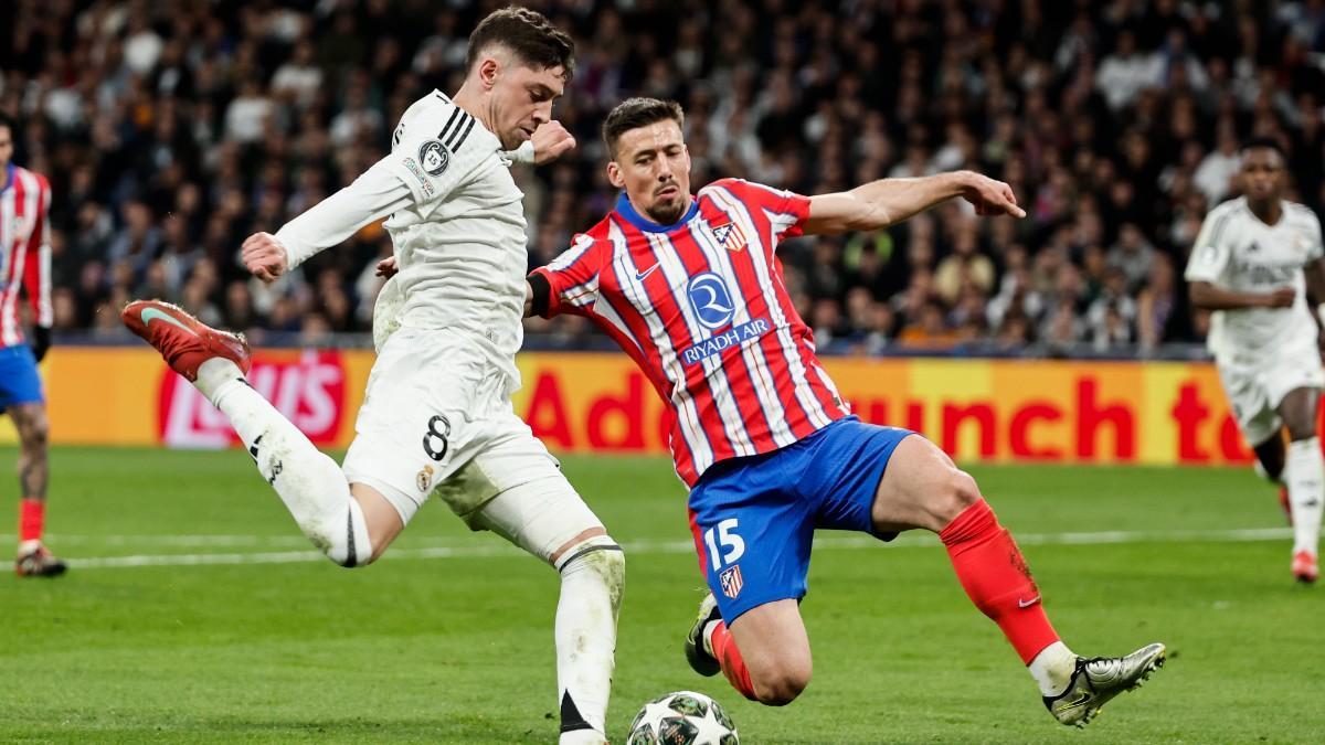 Valverde ha tenido que reforzar la banda derecha tras la lesión de Carvajal