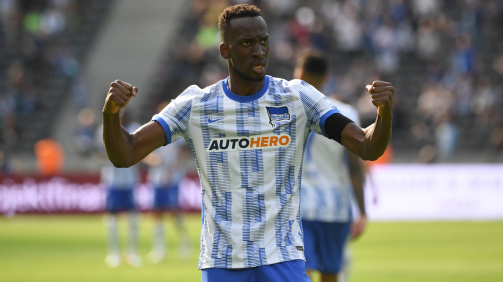 Dodi Lukébakio in the Hertha jersey.