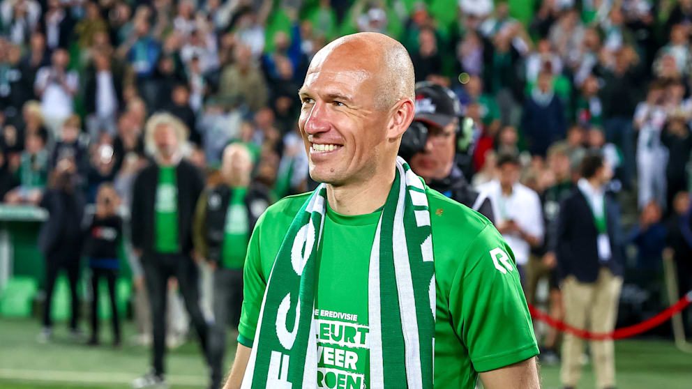 Nicht nur bei Bayern ein Held: Arjen Robben (41) ist auch beim FC Groningen eine Legende