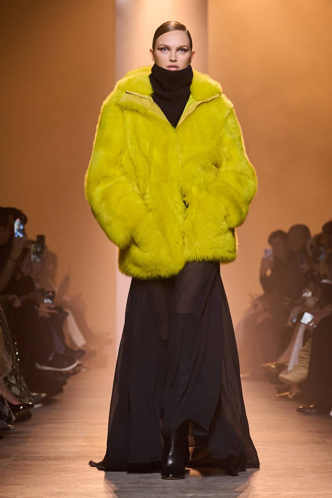 Image: Elie Saab FW25/© Launchmetrics/Spotlight