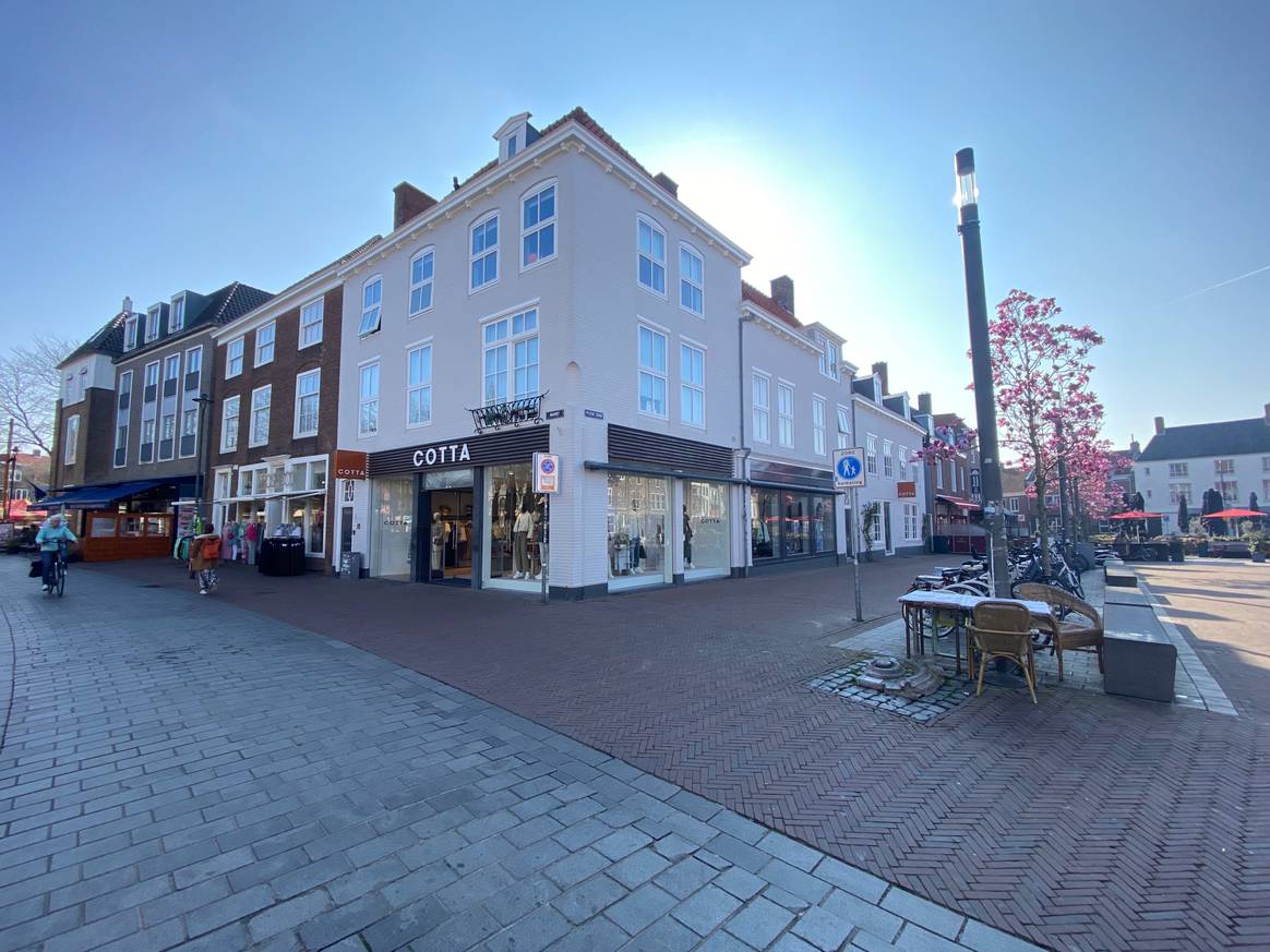 De Nieuwe Cotta-Winkel in Middelburg.