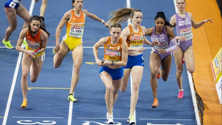 Cathelijn Peeters and Femke Bol at De Wissel (photo: ANP).