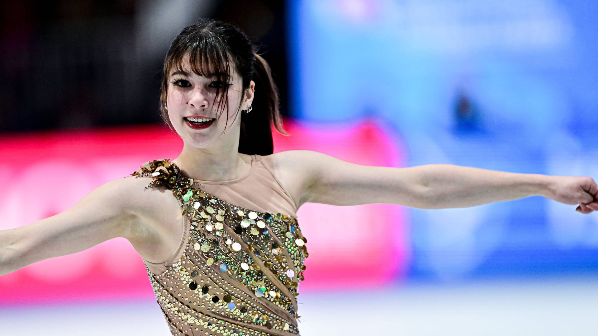 Alysa Liu: She won bronze at the Junior World Cup in 2020.