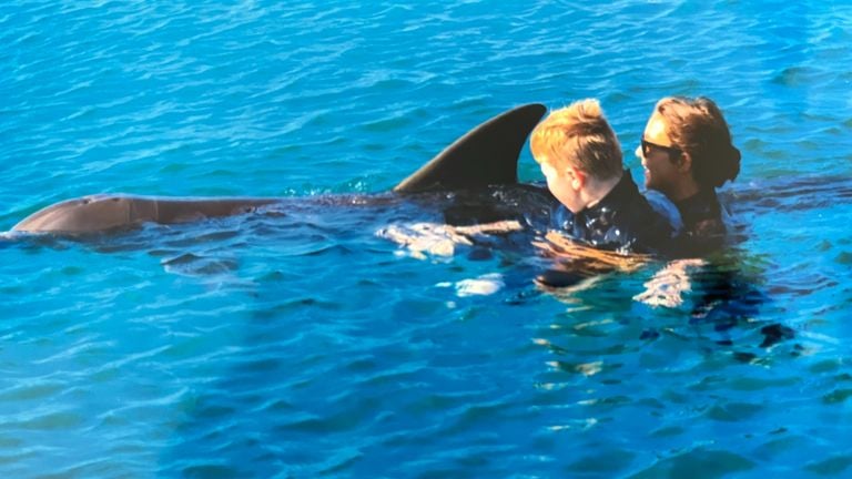 Fynn during an earlier therapy session in Curaçao (private photo Zijlman family).