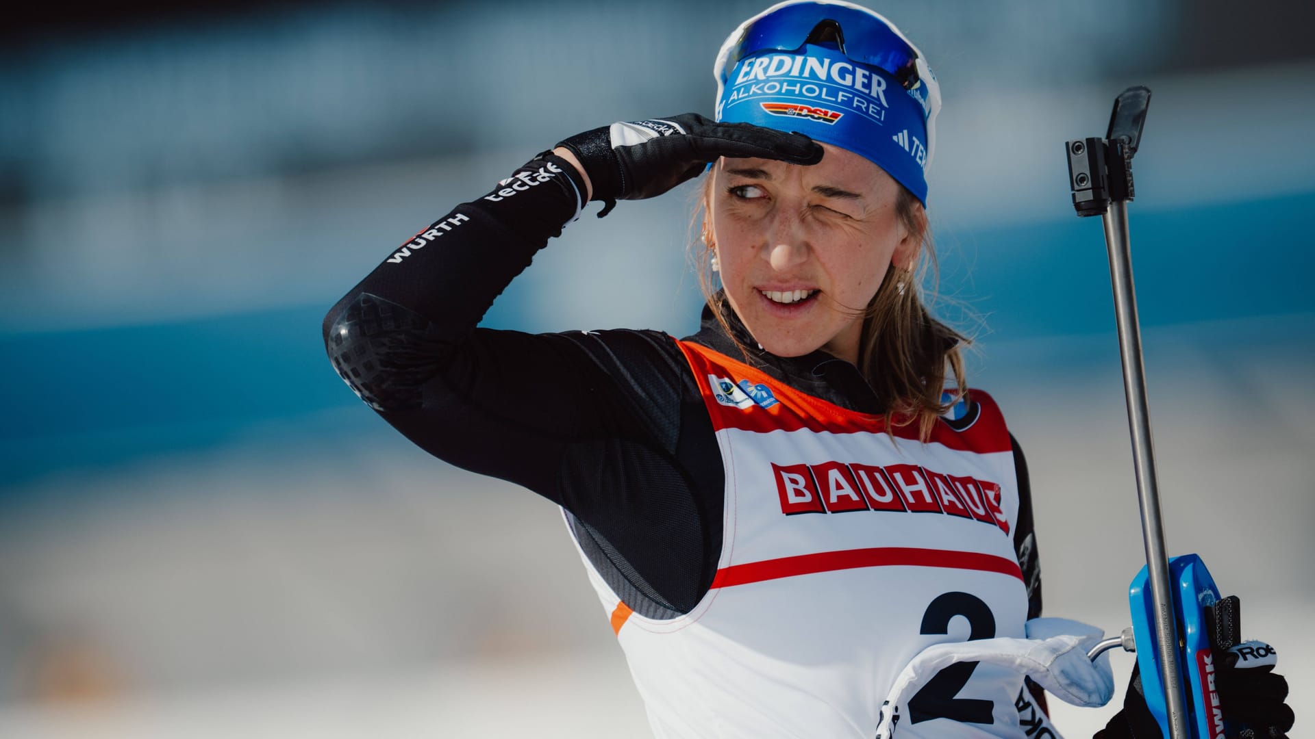 The victory in the overall World Cup in view: Franziska Preuss.