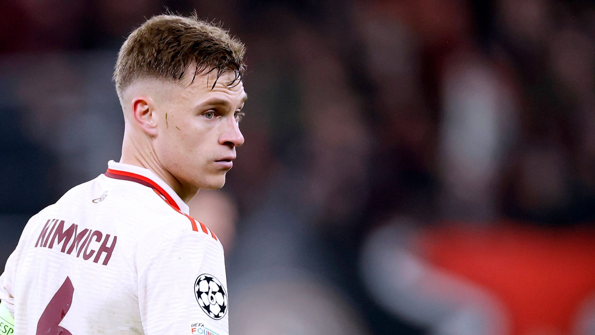 Joshua Kimmich: He has been playing for FC Bayern since 2015.