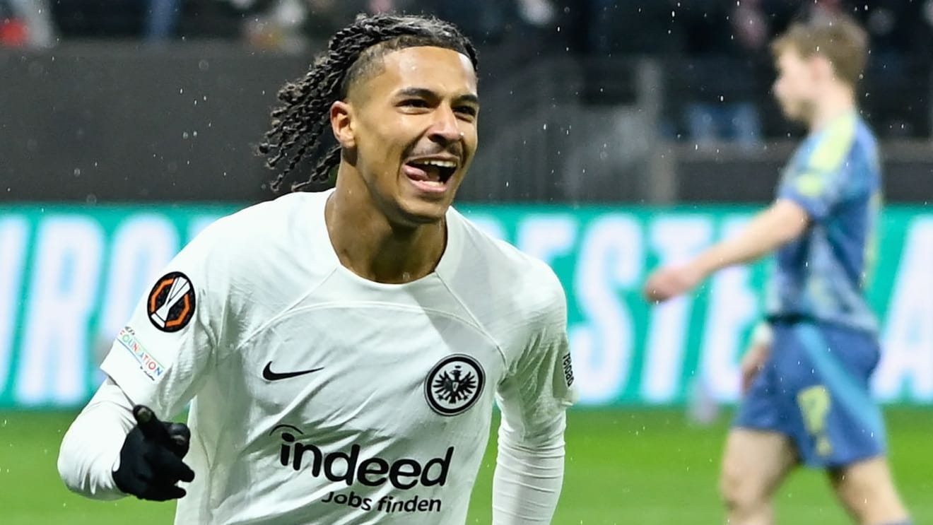 Jean-Mattéo Bahoya: He brought Eintracht early.