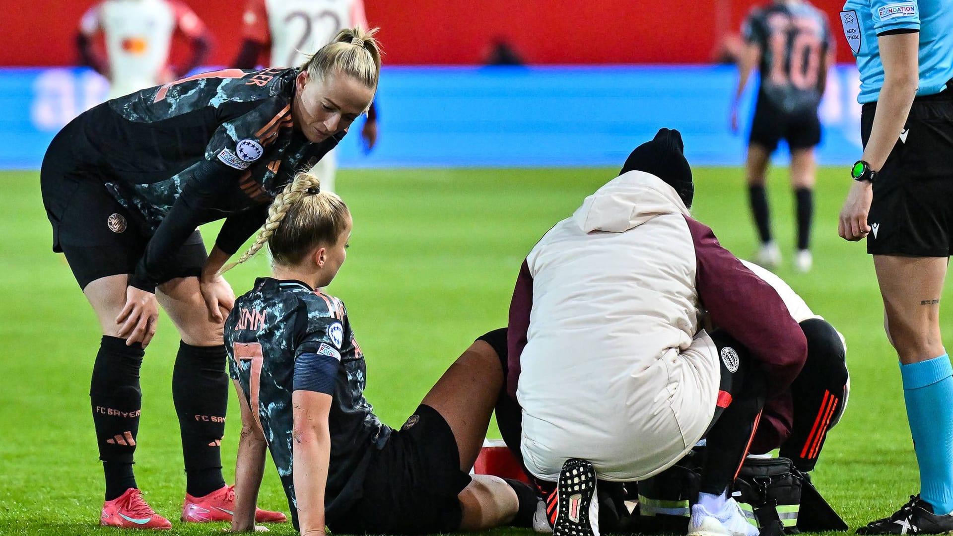 Giulia Gwinn (M.): The DFB captain was hit hard during the week.