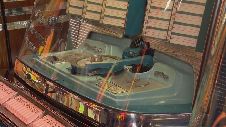 The Empress Jukebox from 1962 (Photo Omroep Brabant)