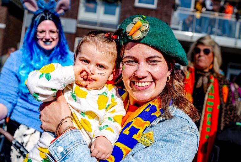 Enjoy during the parade in Peejenland (photo: Marcel van Dorst/Eye4images).