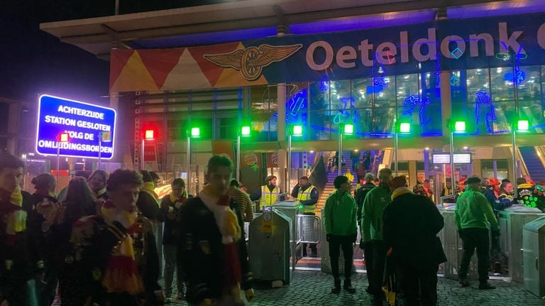 It is busy at the station in Den Bosch (photo: Floortje Steigenga).