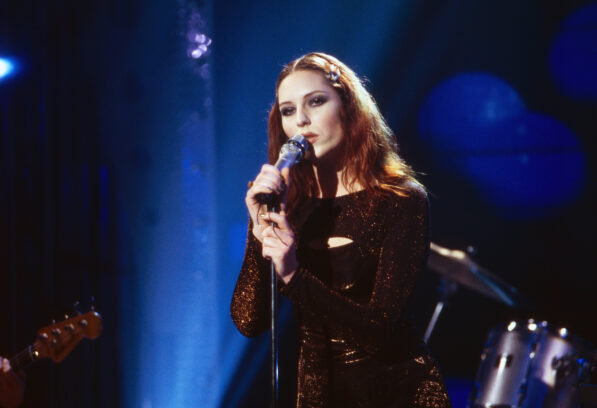 Anna R. from the German Music Duo 'Rosenstolz', at a performance on the 'ZDF Hitparade', Germany 1999. (Photo by KPA/United Archives via Getty Images)