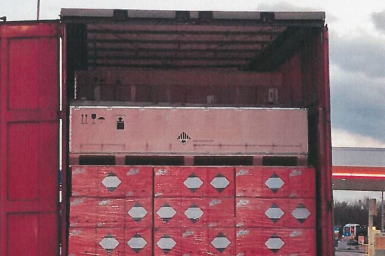 The arrested truck (photo: Royal Netherlands Marechaussee.)