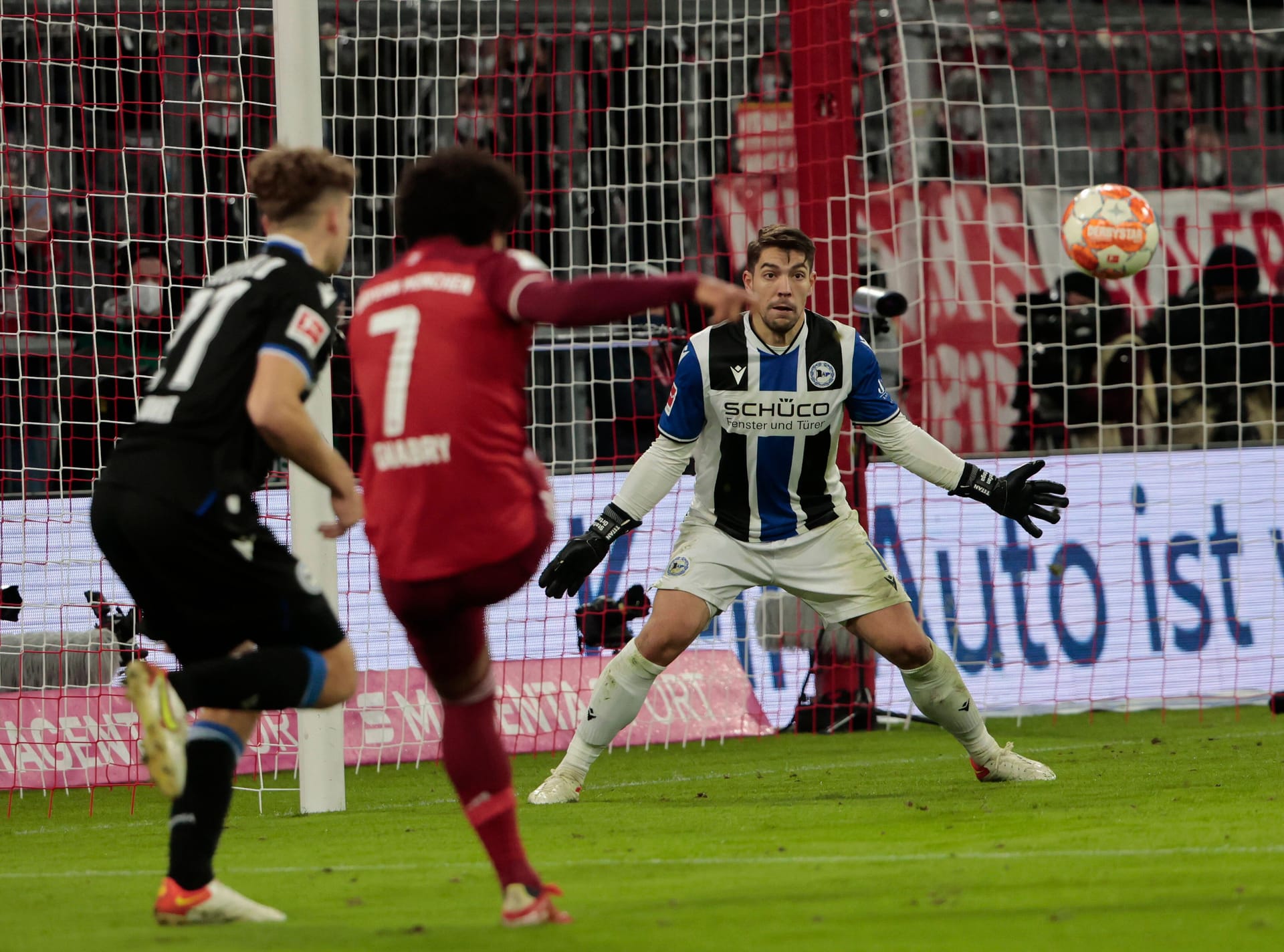 Stefan Ortega (right): He played over 200 competitive games for the Arminia.