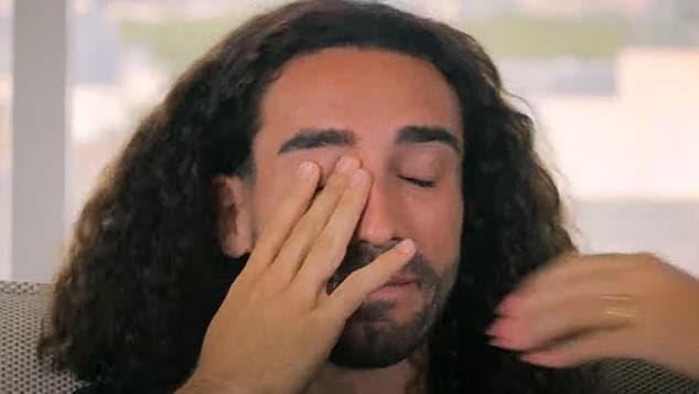 Cucurella brach während eines Trailers für die neue Serie von Married to the Game in Tränen aus