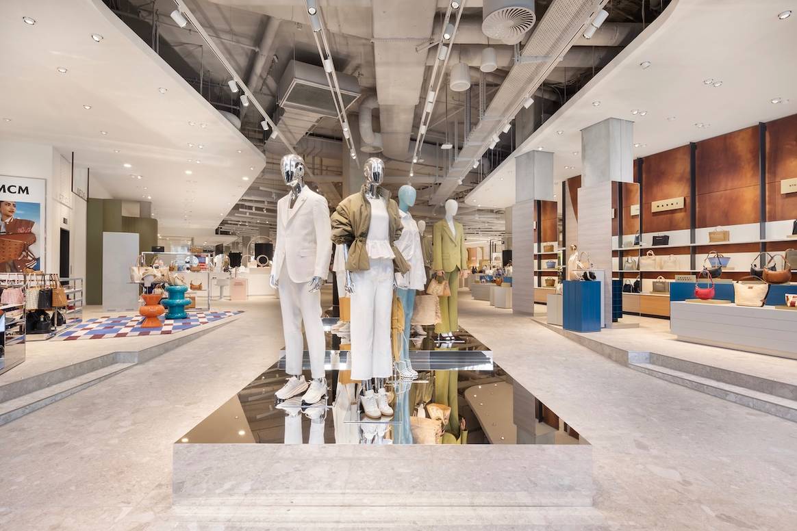 View of the new Breuninger store in Hamburg