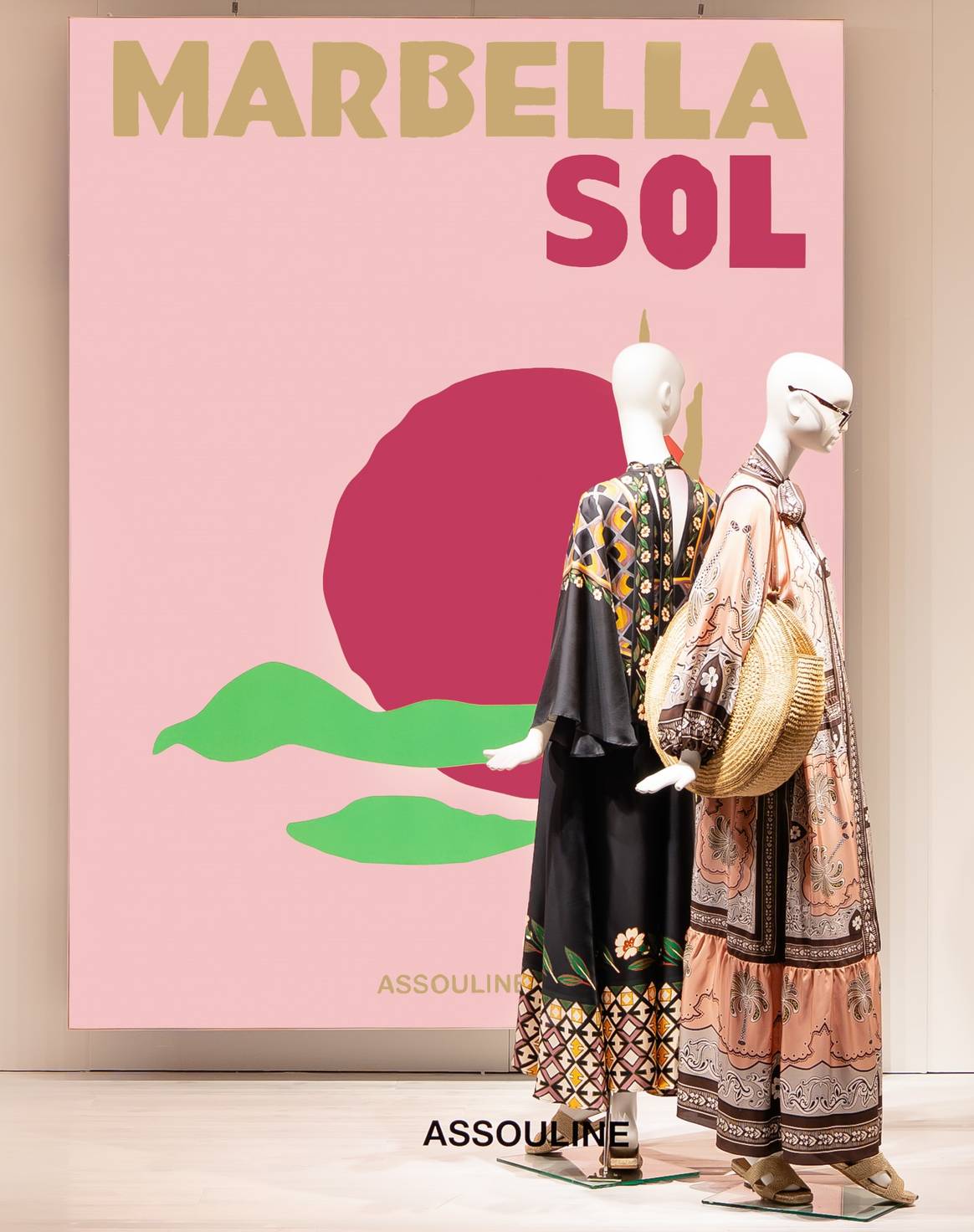 Londenfrey and assoulins transform shop windows into a travel catalog.