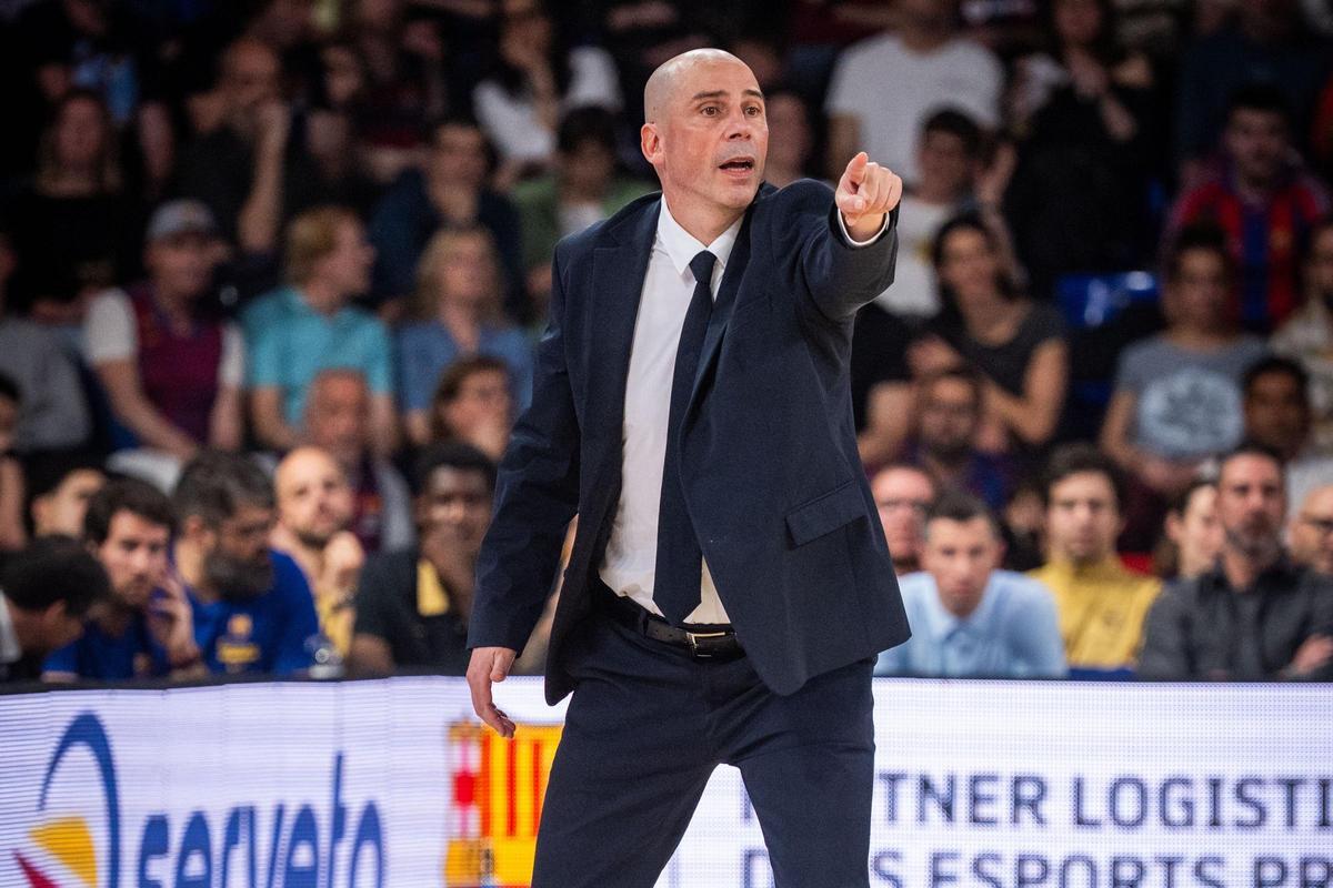 El técnico azulgrana ha sabido capear los malos momentos y su continuidad está más cerca