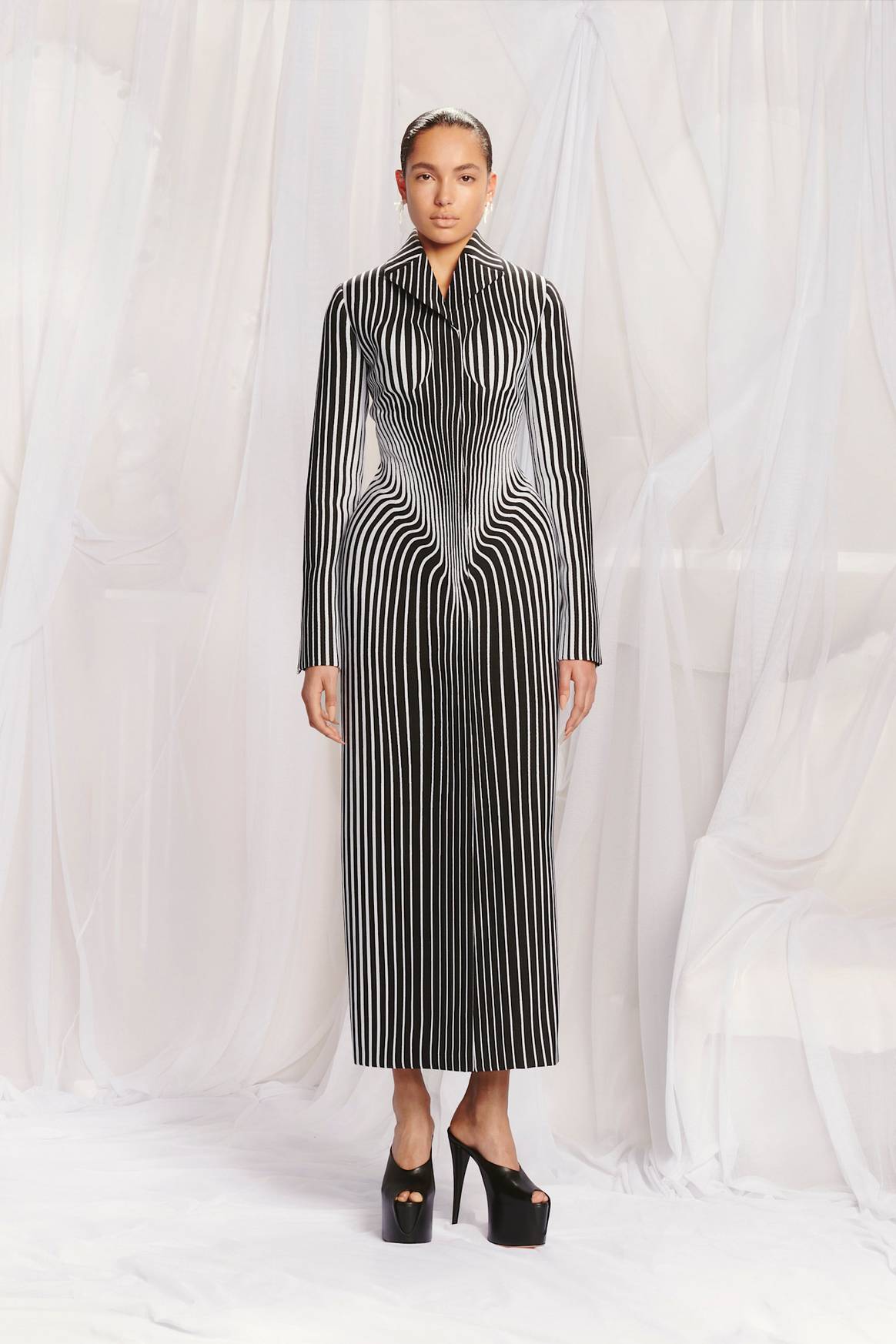 Glenn Martens - SS22 CoutureCollectie Glenn Martens - SS22 CoutureCollectie