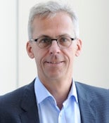 Your expert in the online seminar