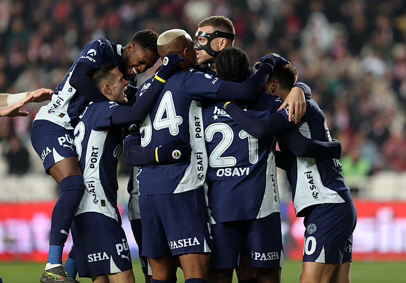 fenerbahce-bellona-kayserispor-maci-ne-zaman-saat-kacta-ve-hangi-kanalda-1745092667240.png