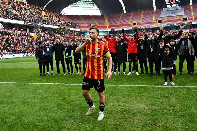 fenerbahce-bellona-kayserispor-maci-ne-zaman-saat-kacta-ve-hangi-kanalda-1745092625268.png