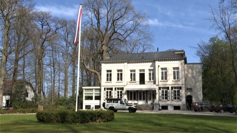 The villa on the Anneville Landgoed under Ulvenhout (photo: Raoul Cartens).