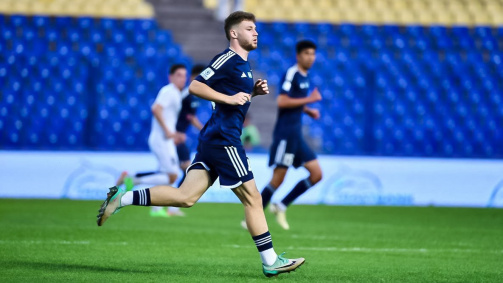 Kimi Merk in the jersey of Pakhtakor Tashkent