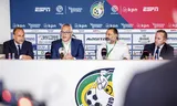 Azerion founder Atilla Aytekin (second from the left) in May 2021 prior to a Fortuna Sittard competition. Aytekin is co-owner of the football club.