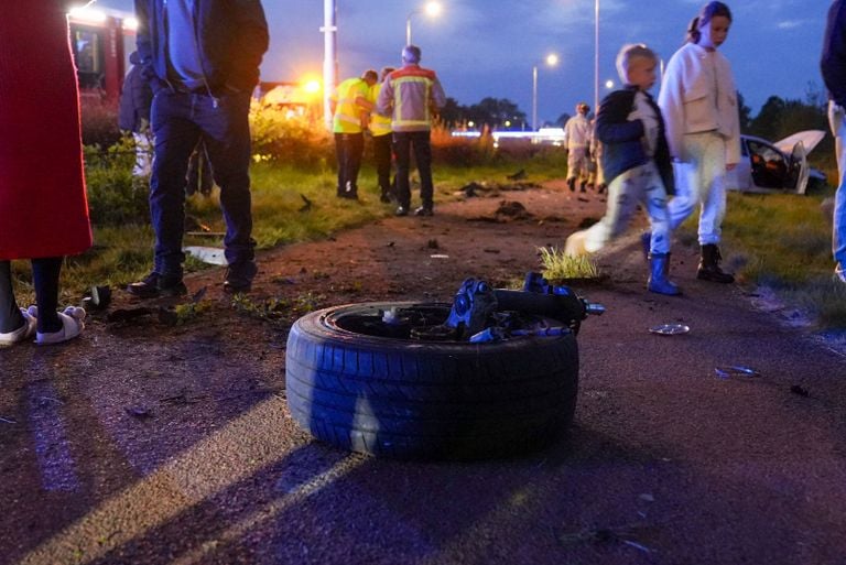A havoc is left behind (photo: Harrie Grikeseels/press agency Heitink).