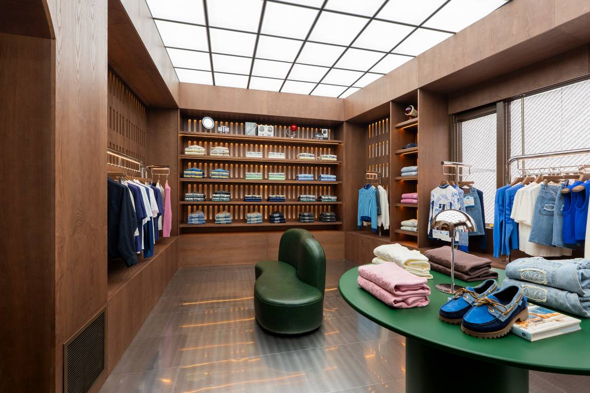 Nueva Tienda de Nude Project en Amsterdam.