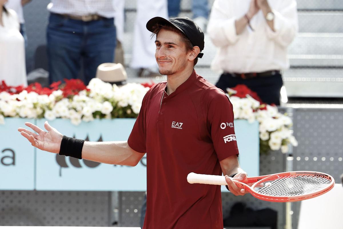 Matteo Arnaldi, tras ganar a Novak Djokovic en el Mutua Madrid Open.